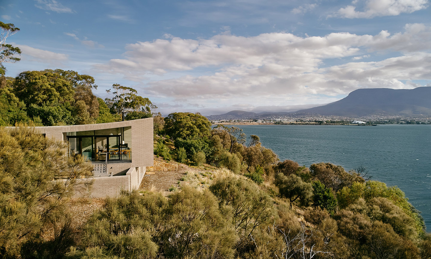 Otago Bay House Exterior